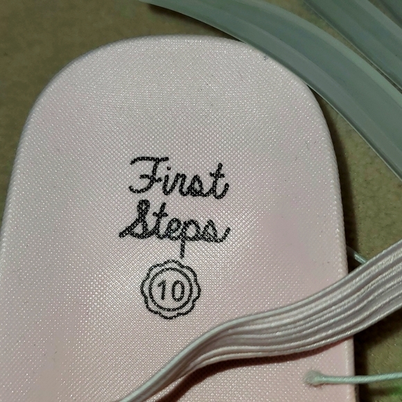 First Steps Girls Slip on Sandals 10 - Picture 2 of 7